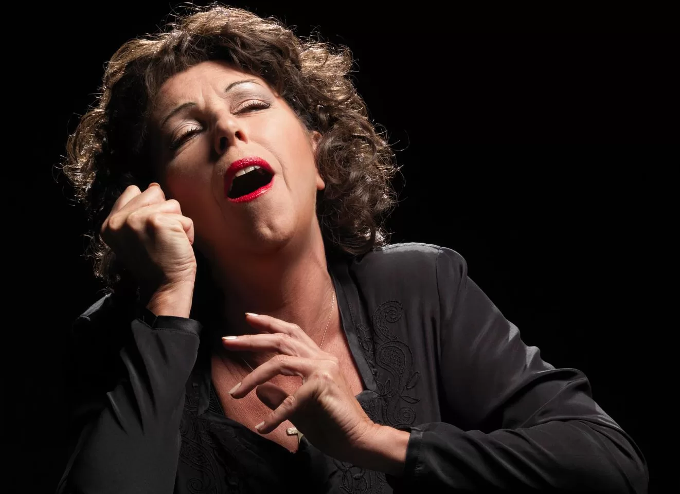 Tonight… Piaf